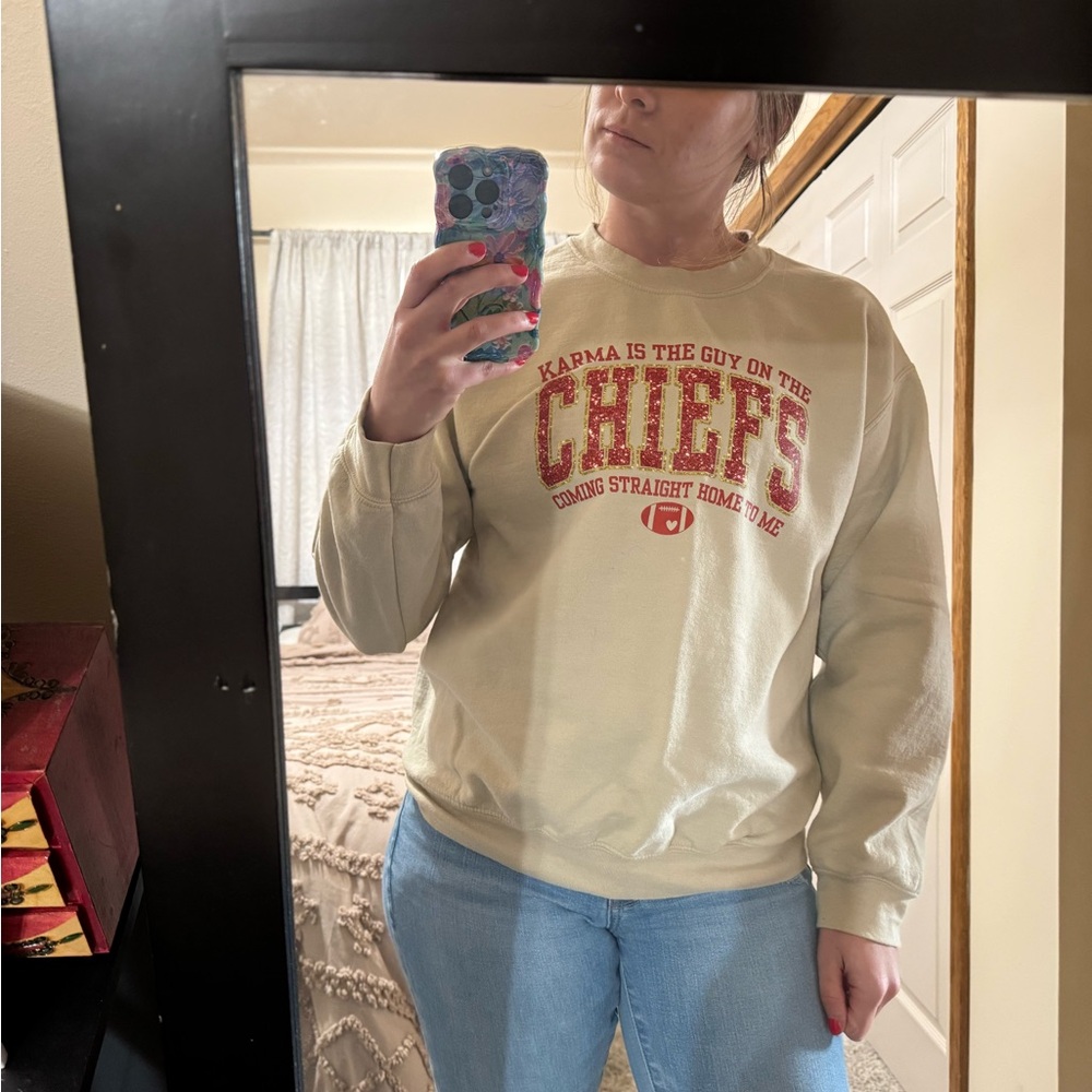 Karma is the Guy on the Chiefs Crew Neck